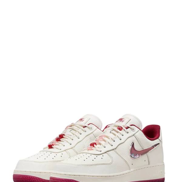Alternative view of NIKE AIR FORCE 1 VALENTINES DAY 2024 WOMEN