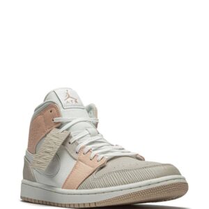 Alternative view of AIR JORDAN RETRO 1 MILAN