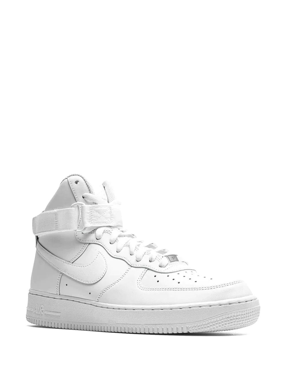 Alternative view of Air Force 1 High '07 "Triple White"