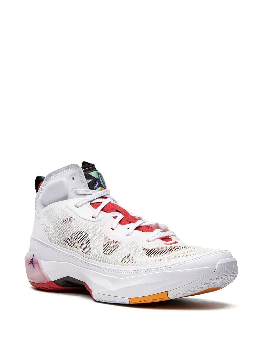 Alternative view of Air Jordan 37 "Hare"