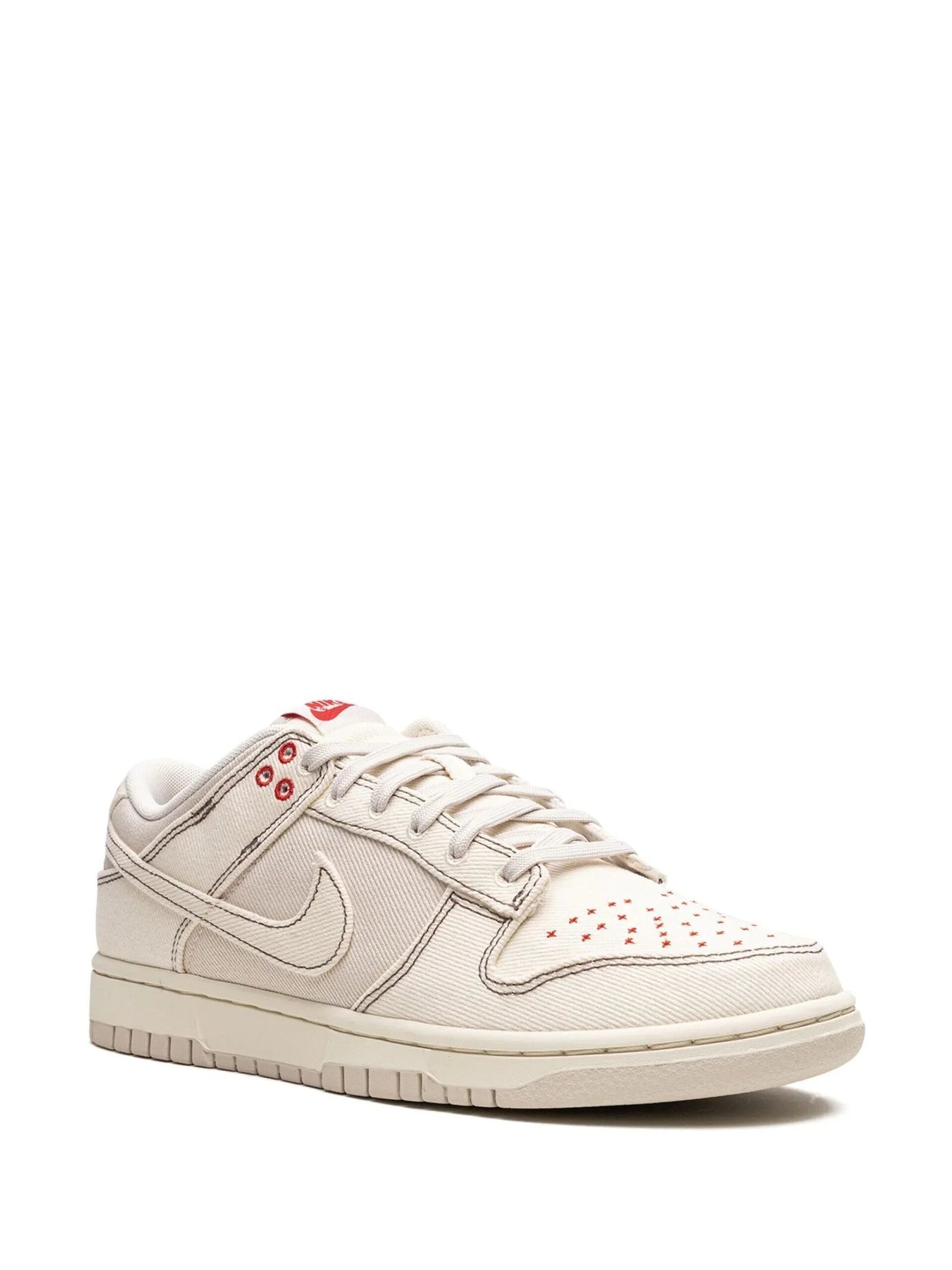 Alternative view of Nike Dunk Low Light Orewood Brown Sashiko Fix