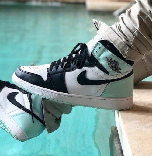 Alternative view of Branded Retro 1 HIGH OG NRG IGLOO TWIST