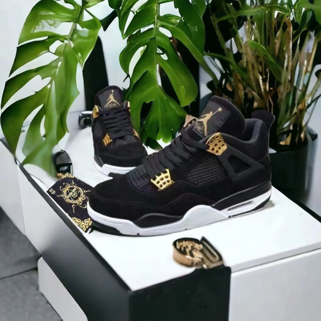 NIKE AIR JORDAN RETRO 4 - Image 5