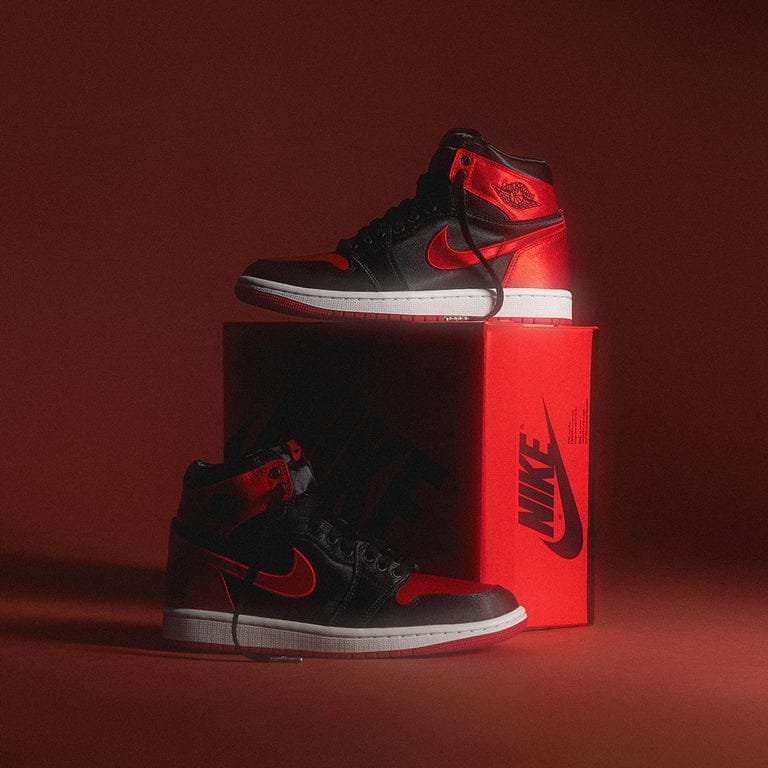 NIKE AIR JORDAN RETRO 1 HIGH - Image 6