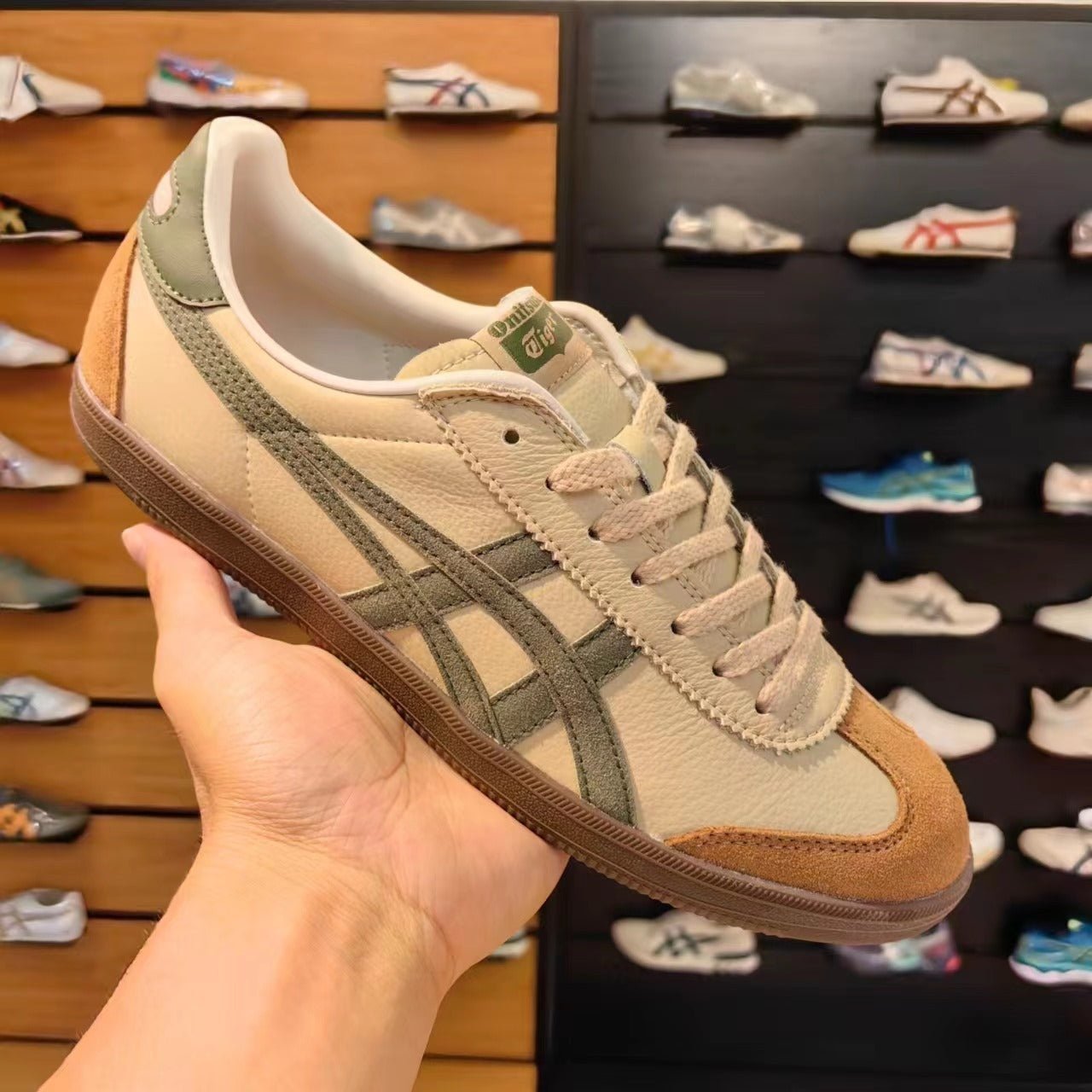 Branded Tiger Sneakers Tokuten  Beige Green Gold