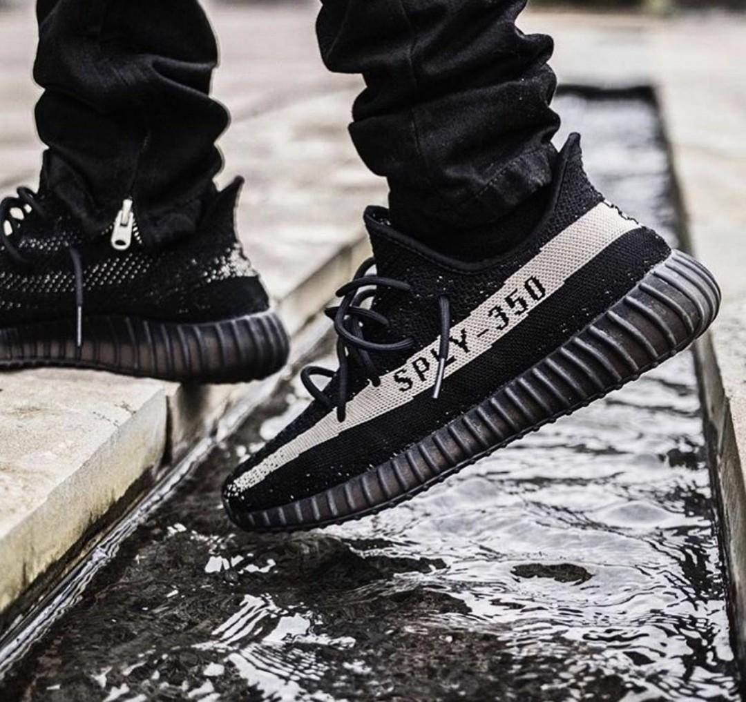 Branded Yezzy Boost 350 V2 Oreo For Mens - Image 4
